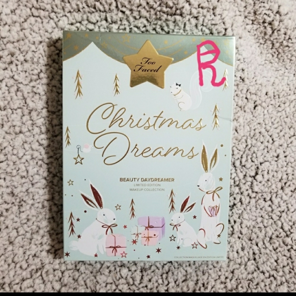 TOO FACED CHRISTMAS DREAMS DREAMER EYESHADOW BUNNY